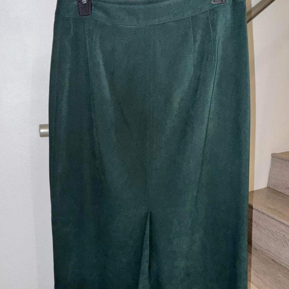 Talbots Dark Green Faux Suede Midi Pencil Skirt Size 6 Front Slit Pocketless